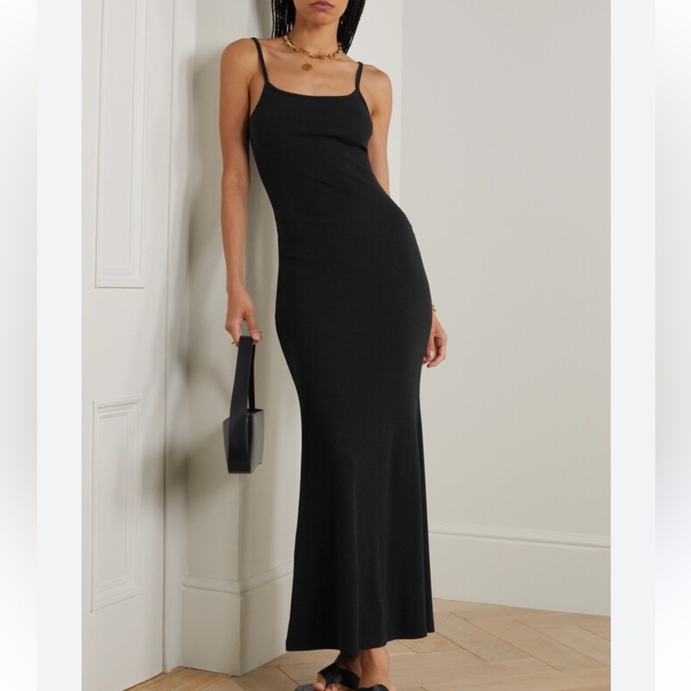 Skin Worldwide Nile Dress BLACK size 4 (XL)